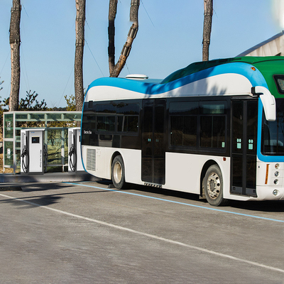 Chargeur de voiture électrique à trois phases AC 380V ± 20% Auto DC 120kW avec paiement par carte de crédit