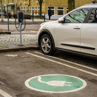 Chargeur de voiture électrique de type 2 de 7 kW Installation murale pour maison
