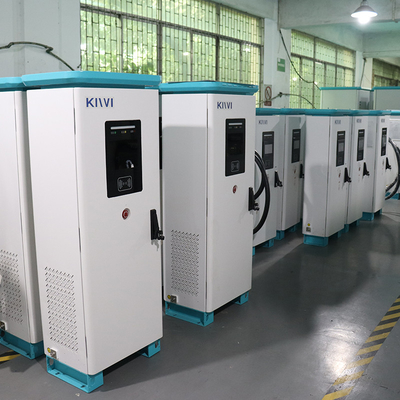 CCS/CHAdeMO/Tesla OCCP 1.6 Chargeur électrique à courant continu de 120 kW compatible avec une tension de sortie de 150V à 1000V