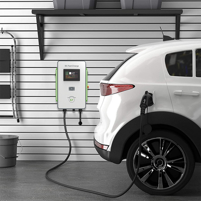 Chargeur rapide CC de 30 kW pour Hyundai Ioniq 5 au supermarché de la maternelle du parc d'attractions KIWI