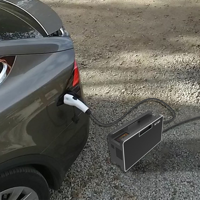 Chargeur CCS2 de jardin d'enfants 7 kW Sortie d'alimentation pour équipement de recharge hybride