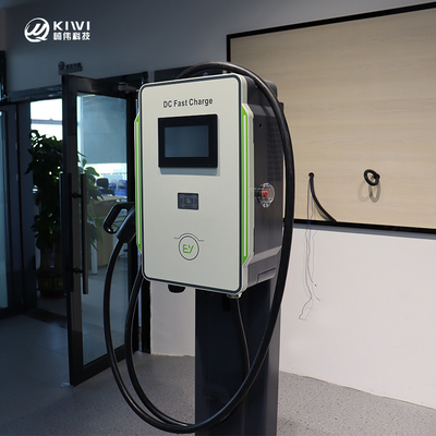 Chargeur de boîte de rangement en courant continu 30 kW 40 kW Voiture CCS 40A Chargeur rapide de véhicule électrique 600V Fréquence réseau 50Hz