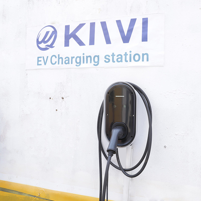 Station de chargement de véhicule électrique de niveau 2/3 pour l'installation de voitures Tesla 220V/380V Wallbox 7KW/11KW/22KW
